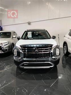 میتسوبیشی ئاوتلاندەر